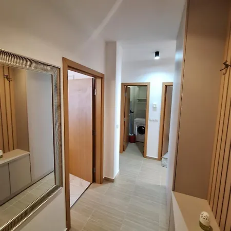 Mladost 1a Apartman *