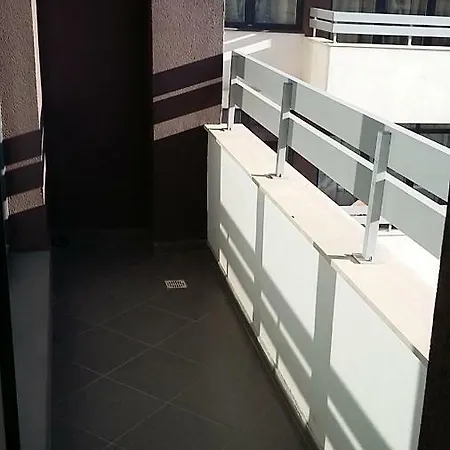 Apartment Mladost 1a *