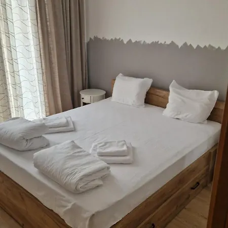 Mladost 1a Apartman *